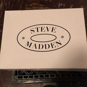 Steve Madden Heels - Gold